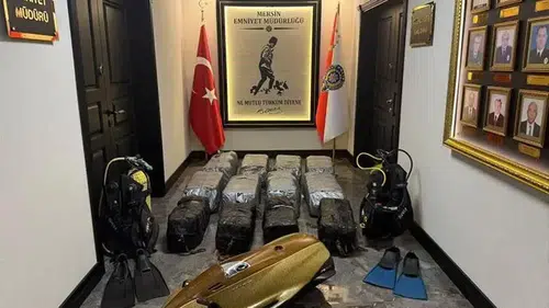 Geminin altına gizlenmiş 350 kilo kokain ele geçirildi