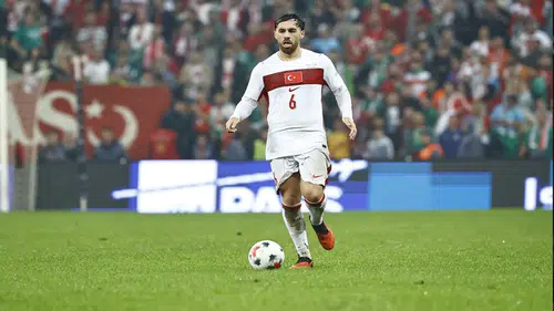 A Milli Futbol Takımı'nda Orkun Kökçü, aday kadrodan çıkarıldı