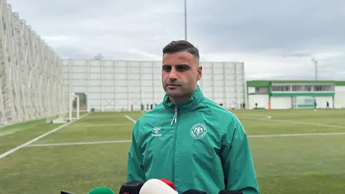 Konyaspor’da Deniz Türüç’ten dikkat çeken paylaşım! 'Bize yakışmıyor'