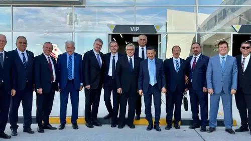 Konya Vekili Erdem, Cevdet Yılmaz'a Kıbrıs'ta eşlik etti!