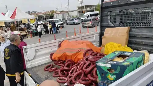 Yöresel ürün fuarında 230 kilo sucuk ve 150 kilo peynire el konuldu