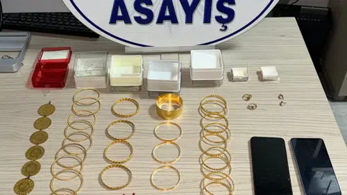 Akşehir’de nefes kesen takip! 4,6 milyon TL’lik altınla yakalandılar
