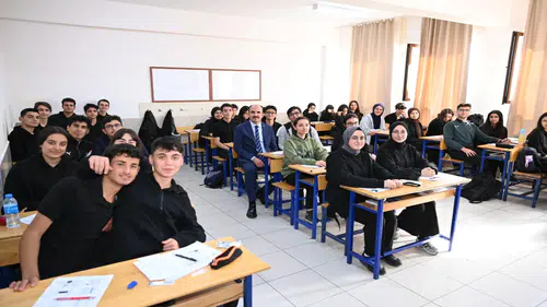 Konya Büyükşehir’den öğrencilere eğitim desteği devam ediyor