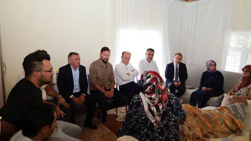 Konya Vekili Mehmet Baykan, ev ziyaretleri yapıyor!