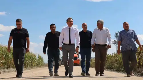 Konya'da 5 kilometrelik yol asfalta kavuşuyor!