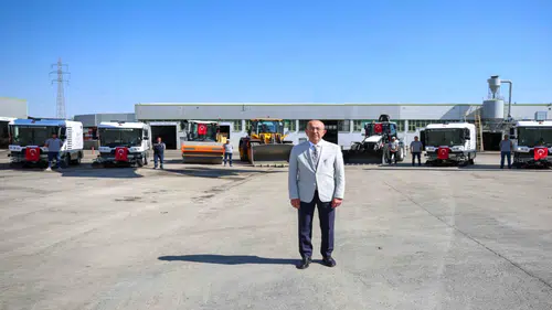 Meram’ın hizmet gücü büyüyor; 7 iş makinesi filoya dahil edildi