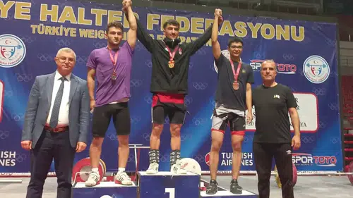 Konya’da Halter Şampiyonası sona erdi: Selçuklu Belediyespor’dan büyük başarı