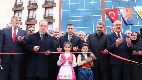 AK Parti Akşehir ilçe teşkilat binası açıldı!