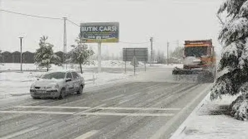 Konya'da eğitime kar engeli! Beş ilçede okullara 1 günlük ara