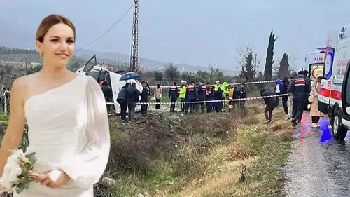 Memurları taşıyan midibüs devrildi: 1 ölü