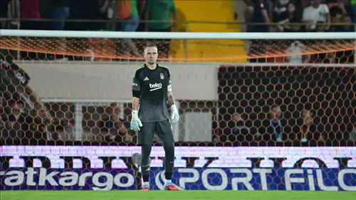 Mert Günok, Beşiktaş'a veda etti