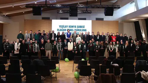 Yeşilay Konya’da bayrak değişimi