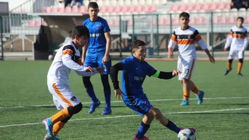 Karatay’da futbol şöleni: U15 D Ligi heyecanı başladı