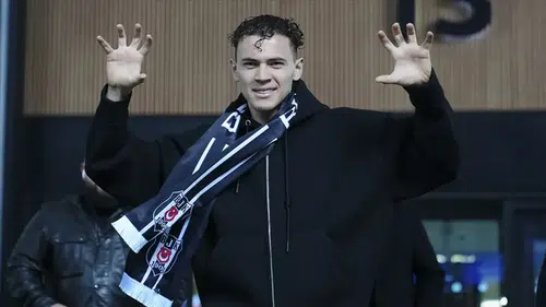 Kristjan Asllani, Beşiktaş'ın 195. yabancı futbolcusu oldu