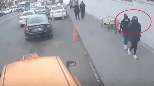 Yüzleri maskeli 2 hırsızlık şüphelisi yakalandı