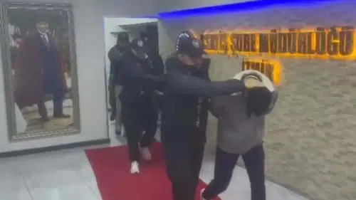 'Uzlaştırma' yalanı ile dolandıranlara operasyon; 15 tutuklama