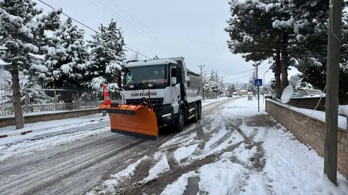 Ilgın’da mahalle yolları bir bir açılıyor