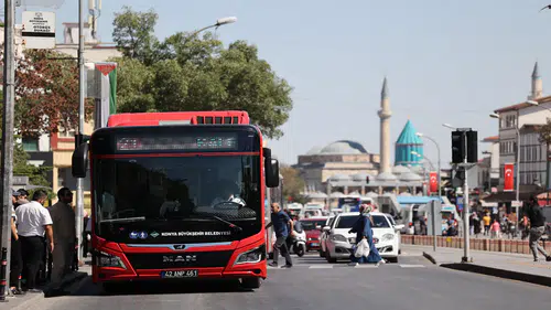 Konya en uygun toplu ulaşım ücretiyle farkını ortaya koyuyor