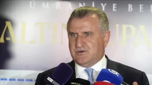 Bakan Bak'tan Konyaspor'a geçmiş olsun mesajı