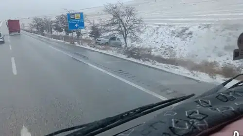 Konya'da kar ilk kazayı getirdi!