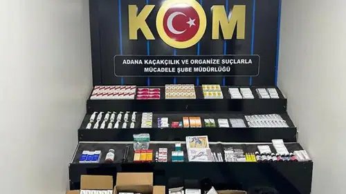 Ruhsatsız muayenehanede yüzlerce kaçak ilaç ele geçirildi