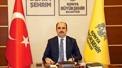 Kar yağışı Konya’ya umut oldu: Ekiplerden 7/24 mesai!