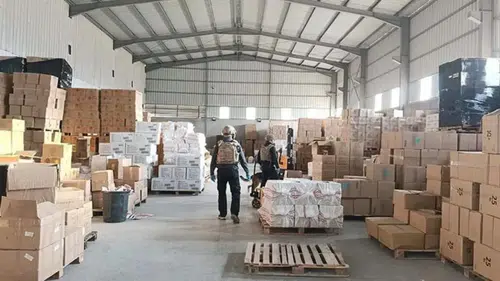 Havai fişek ve patlayıcı madde ele geçirildi