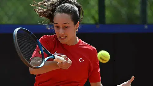 Milli tenisçi Zeynep Sönmez, final turuna yükseldi