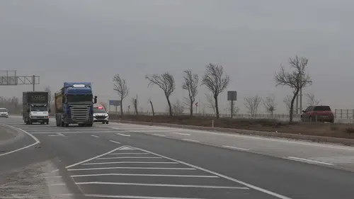 Konya’da kuvvetli rüzgar ve fırtına hayatı felç etti