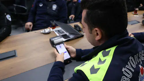 Konya’da zabıta dönemi dijitalleşti: "Mobil Zabıta" ile akıllı denetim başladı!