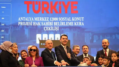 Bakan Kurum: Sosyal Konut projemizin ilk evlerini Mart 2027'de teslim edeceğiz
