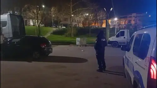 Otoparkta başlayan tartışma kanlı bitti! 2 kardeş bıçaklandı