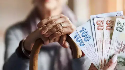 Emekli maaşlarına yüzde kaç zam gelecek? Ocak 2027 için ilk hesap belli oldu!