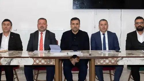 Başkan Özgökçen tüm başkanları bir araya getirdi: Gündem Konya!