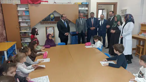 Konya İl Müftüsü Celal Büyük’ten miniklere sürpriz ziyaret