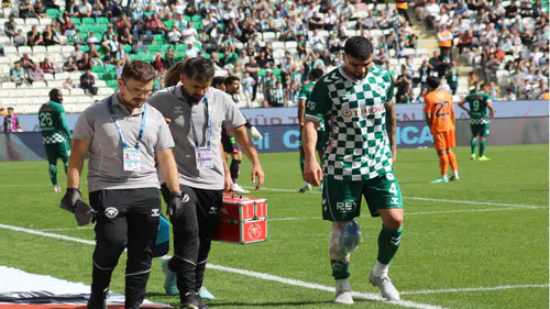 Konyaspor’da sakatlık şoku! Yerini Awaziem’e bıraktı