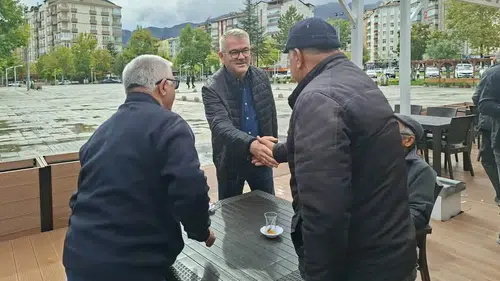 Konyalı Başkan Ustaoğlu emeklilerle bir araya geldi