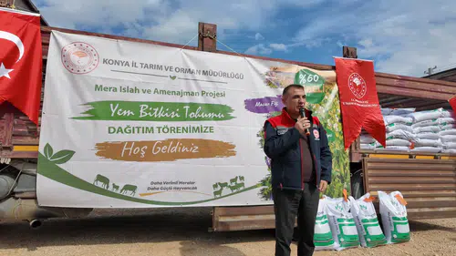 Konya'da binlerce kilo tohum bedava dağıtıldı!