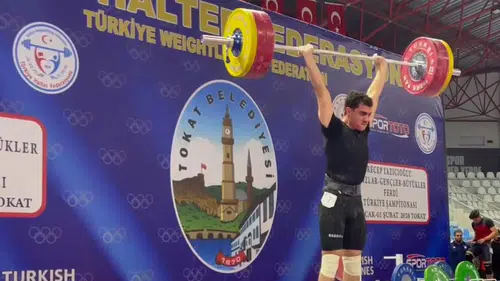 Karatay Belediyespor’dan halterde Türkiye şampiyonluğu