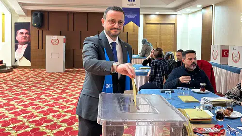 İMO Konya’da yeni dönem: Başkan Erdem Naltekın oldu