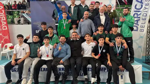 Konya güreşte destan yazdı