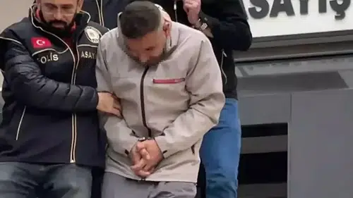 Çaldıkları lüks cipe sahte plaka takıp gezdiler