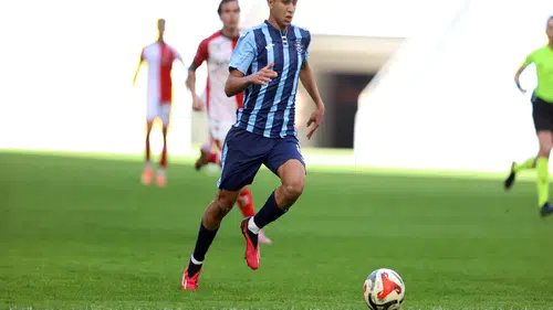 FIFA'nın 45 puan sildiği Adana Demirspor'da yeni başkan Ertan Zeybek, kurtuluş mücadelesine başladı