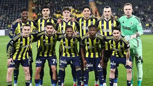 Fenerbahçe, Erzurumspor FK’yı ikinci yarıda bulduğu gollerle 3-1 mağlup etti