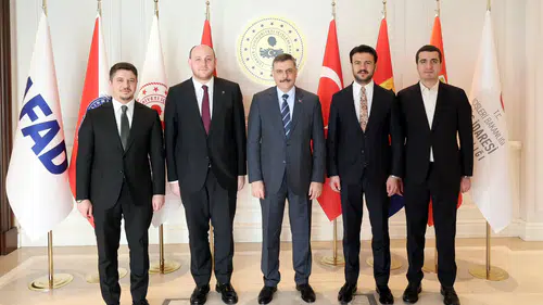 Milletvekili Özboyacı, Konyalı Bakan Çiftçi'ye "Hayırlı olsun" dedi!