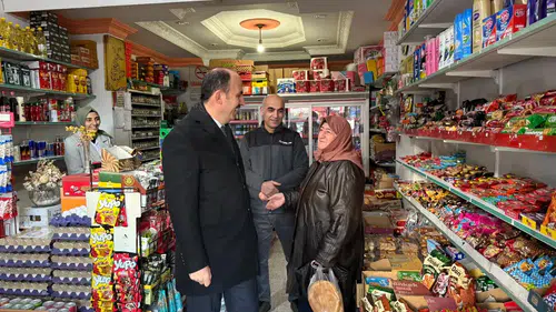 Başkan Altay, iftar öncesi esnafı ziyaret etti