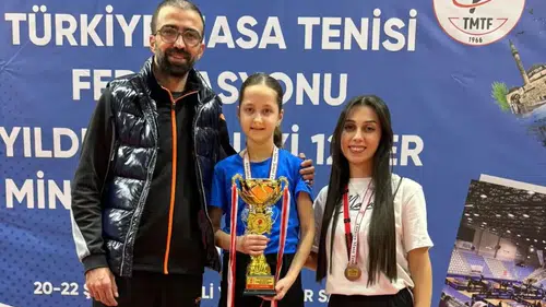 Minik raket büyük başarı: Altın madalya Konya’nın