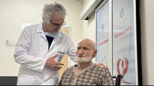 Konya'da 82 yaşındaki hastaya hayat kurtaran kalp ameliyatı
