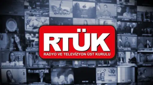 RTÜK'ten ebeveynler için zorbalık davranışlarını tanıma rehberi
