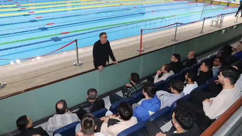 Konya’da gençler yüzme öğrendi, sertifikalarını aldı